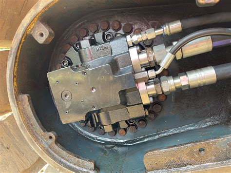 mini excavator drive motor replacement|excavator final drive motor replacement.